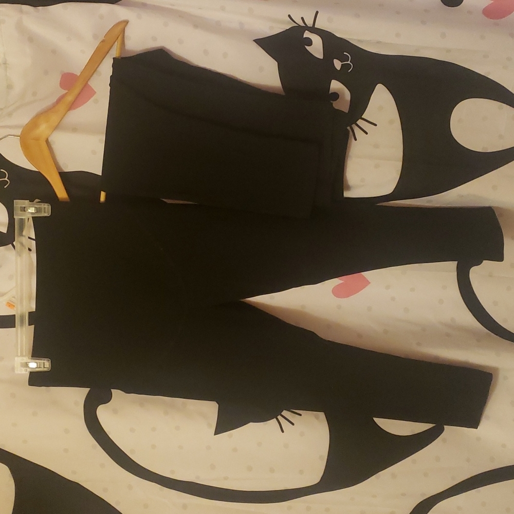 2 pairs - Maternity Capri Pants (mid calf)